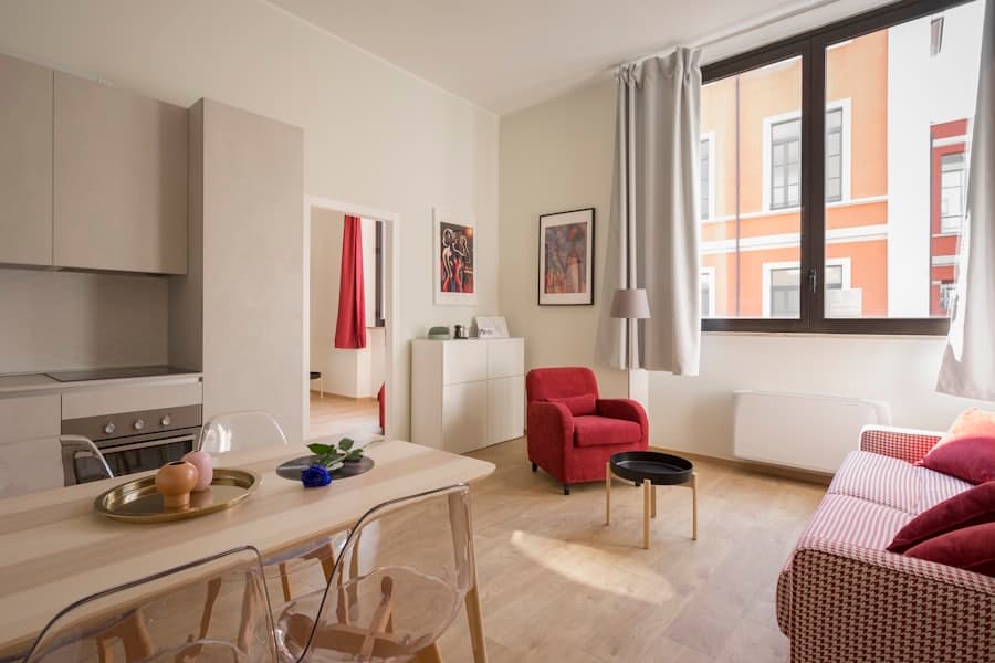 Moderne Wohnung mit Essbereich, wie auf einem guten Inserat-Foto